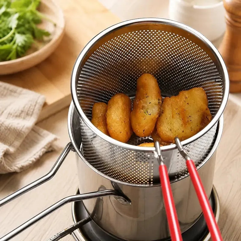 หม้อทอดสแตนเลสขนาดเล็ก – ทำขนมกรอบอร่อยเองได้ง่ายๆ